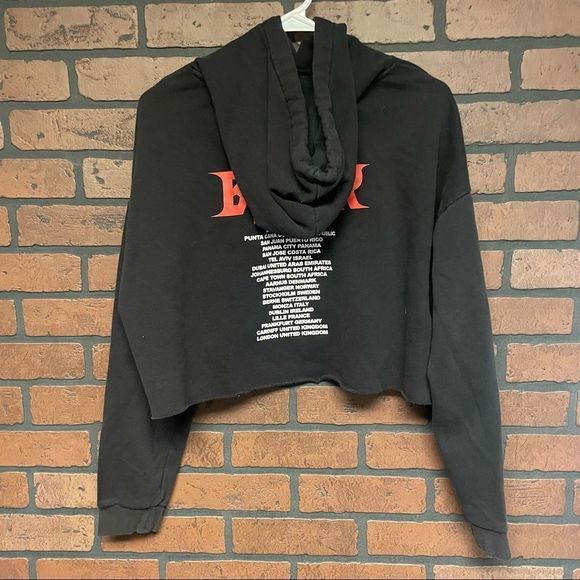 Justin Bieber Stadium Tour International Cropped Sweatshirt - Picture 2 of 6